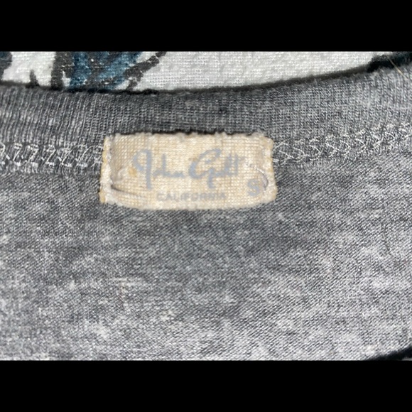 Gray crop top - Picture 2 of 2